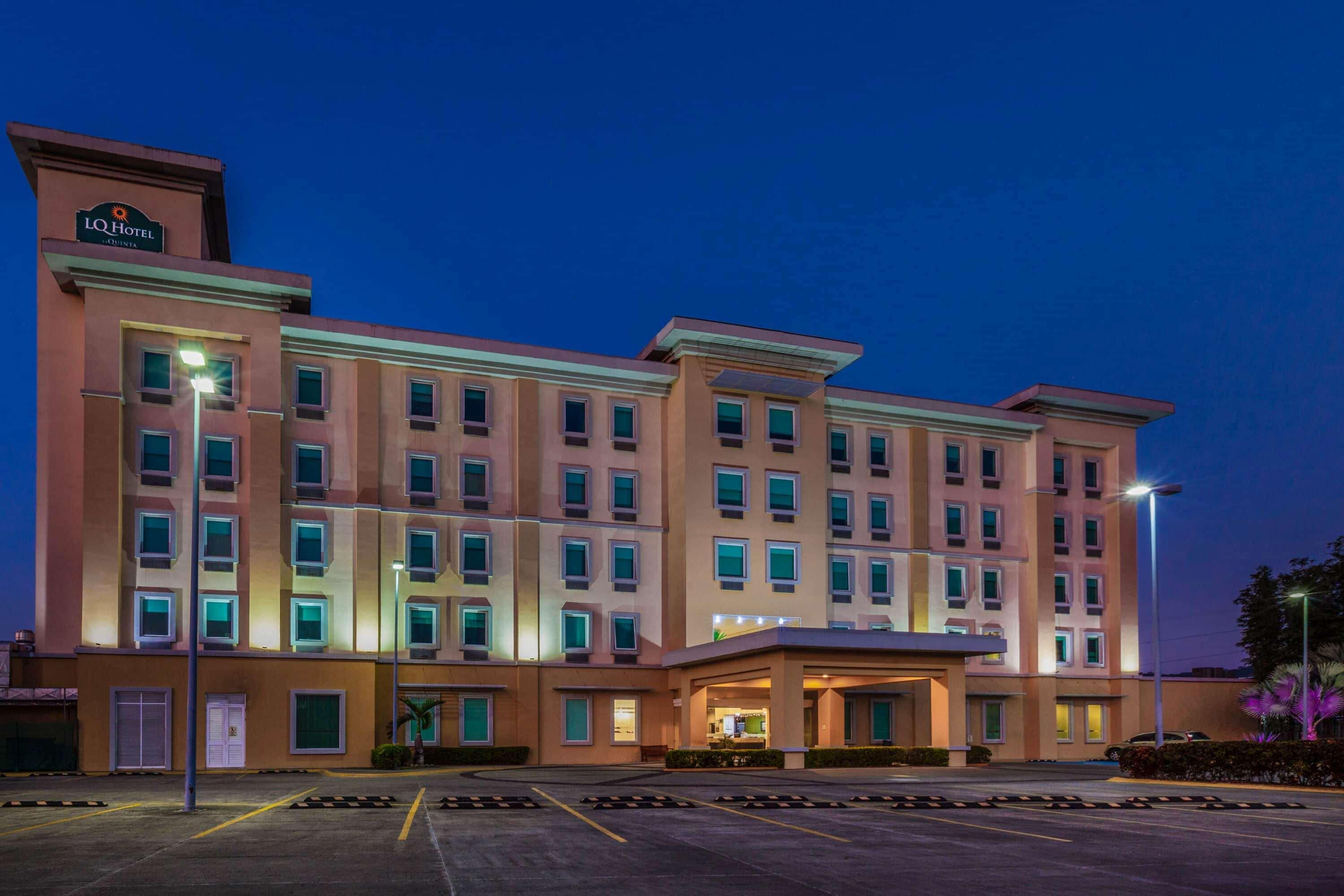 Hotel La Quinta by Wyndham Poza Rica Esterno foto