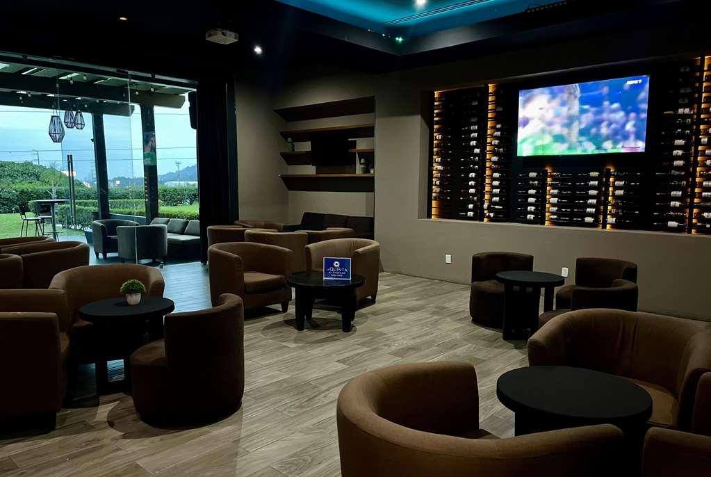 Hotel La Quinta by Wyndham Poza Rica Ristorante foto